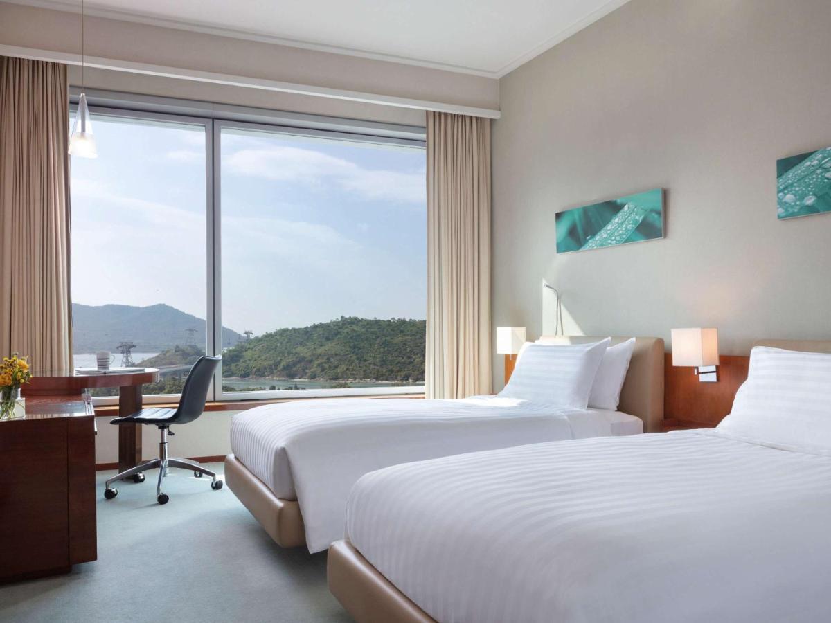 Novotel Citygate Хонконг Екстериор снимка