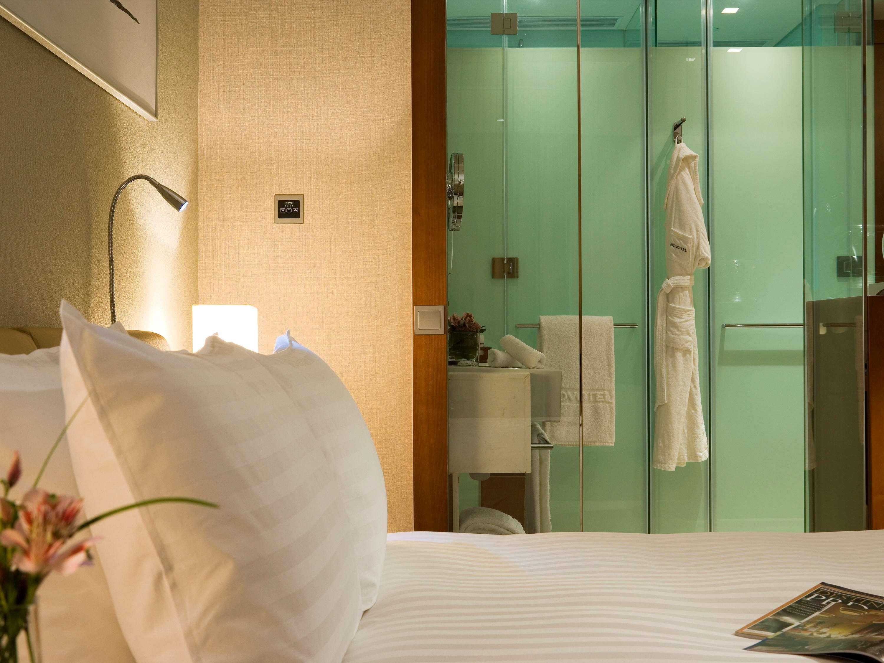 Novotel Citygate Хонконг Екстериор снимка